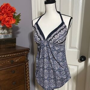 Liz Lange Blue and White Paisley Swim Top Ruched Sides / Maternity